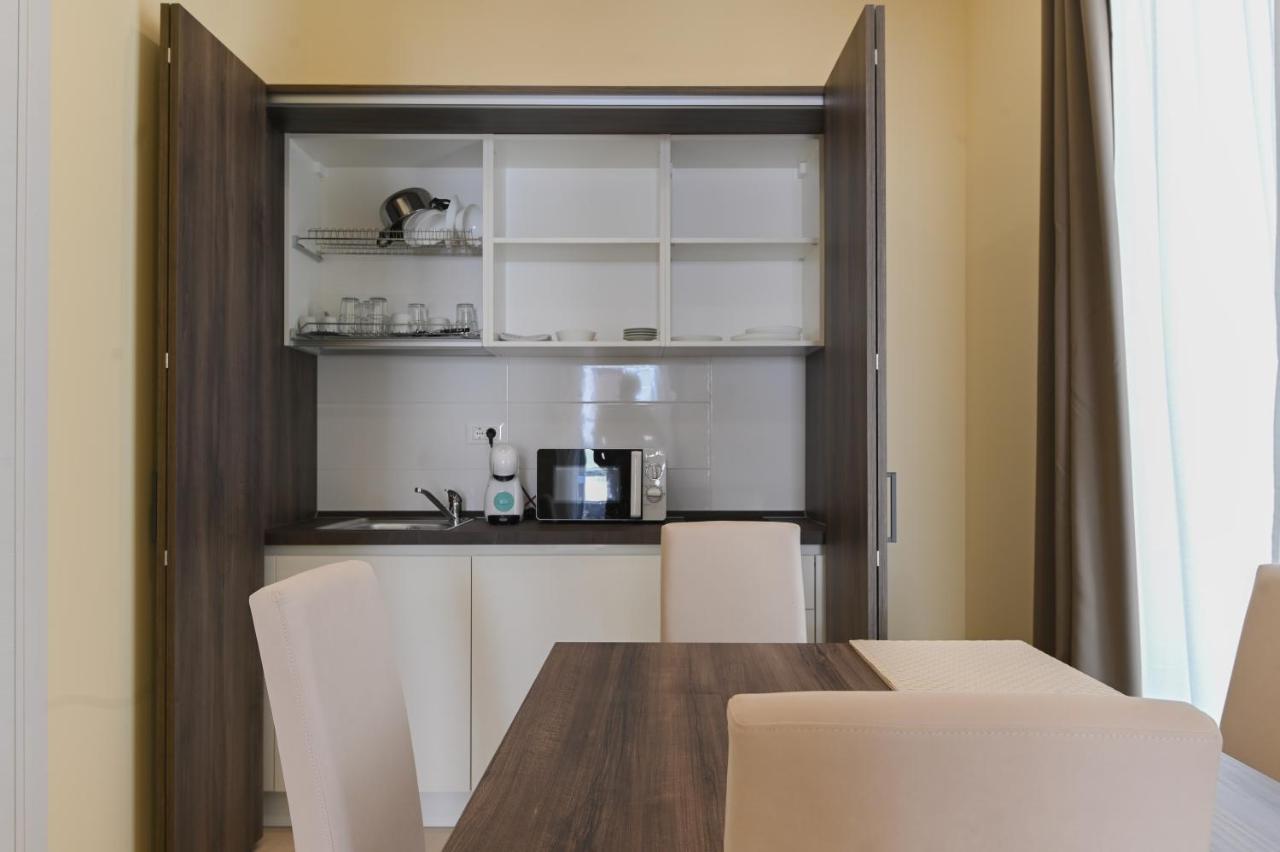 Adria Luxury Residence - Centro Trieste Exterior photo